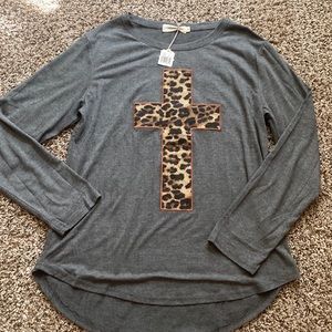 Brand new shirt from Cavendars that I have never worn